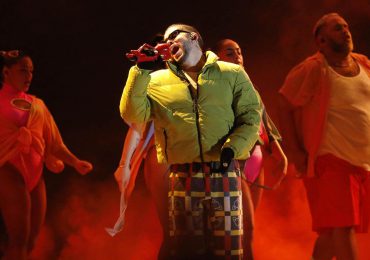 Bad Bunny agota en menos de 24 horas sus tres conciertos en la ciudad colombiana de Medellín