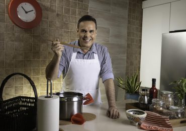 Frank Ceara lanza 'El saborcito de tu amor' junto a Juan Luis Guerra y otros artistas