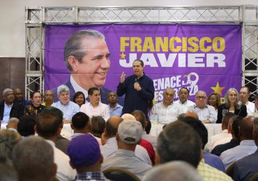 Francisco Javier anuncia candidatura para el 2028; llama a fortalecer sistema de partidos