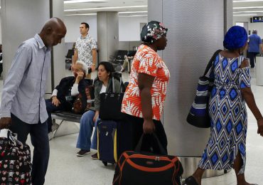 Haitianos lamentan prohibición de viaje a EEUU en medio de violencia pandillera